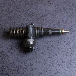 0414720210 насос форсунка BOSCH для двигуна VW , 2.5 TDI, TDI 4, 2.5 TDI 128 KW, 5.0 TDI 230 KW
