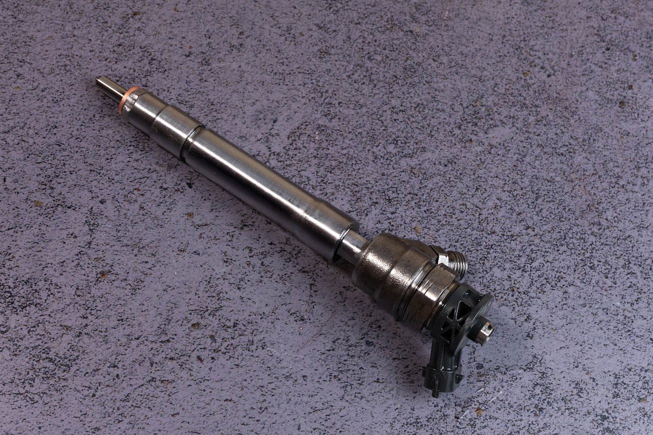 0445110569 форсунка CR BOSCH для двигуна RENAULT R9M - Зображення 3
