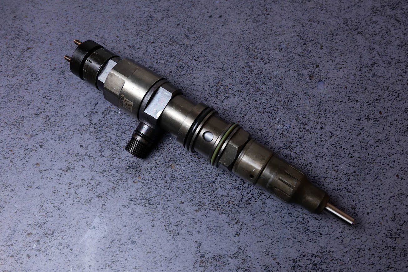0445120195 форсунка CR BOSCH для двигуна MERCEDES-BENZ DD13, DD15 - Зображення 3